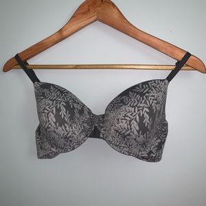 Wired bra with grey print
